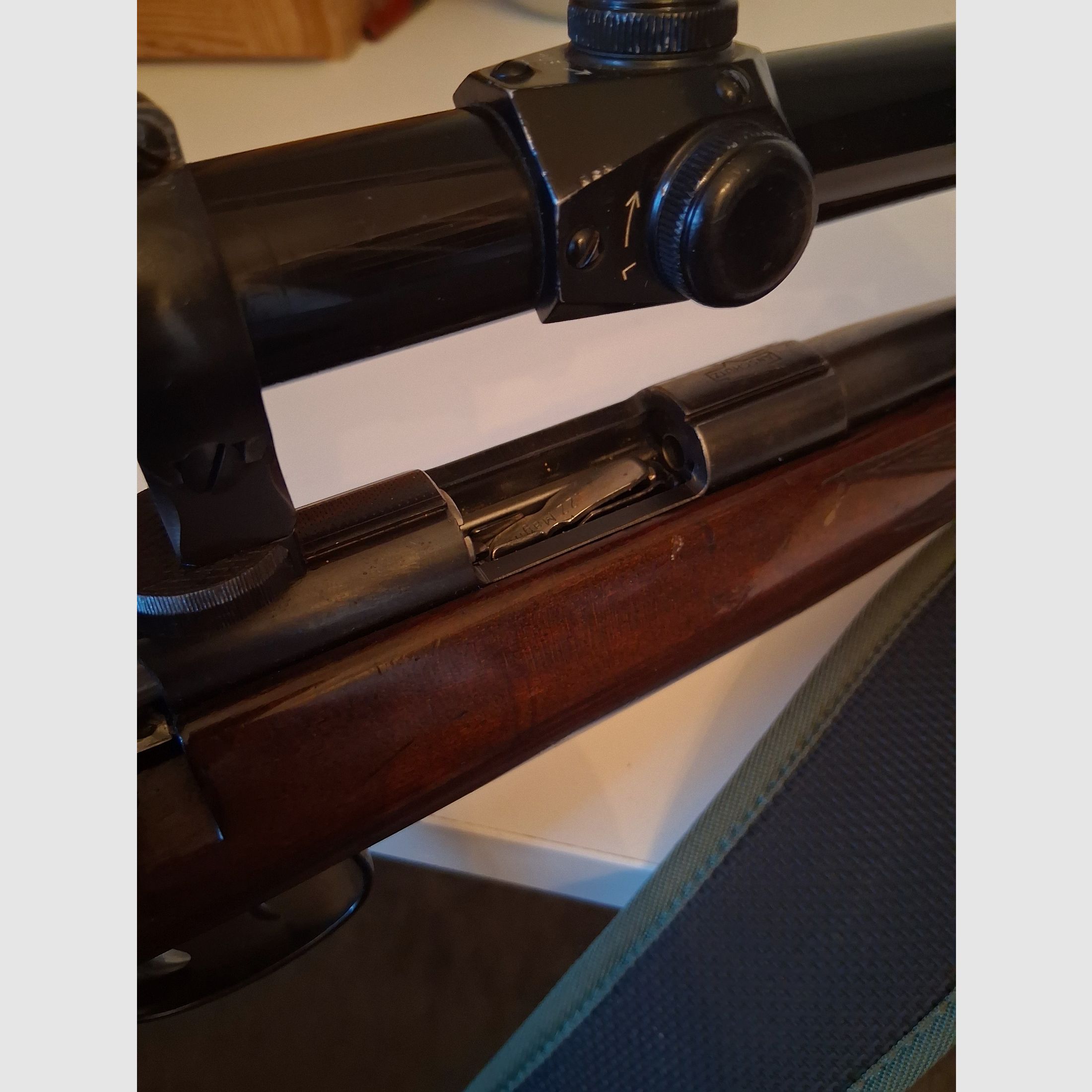 .22 WinMag / WMR bolt-action rifle Anschütz, immagine 3 di 8