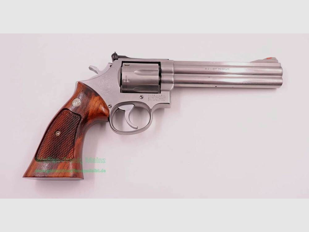 Smith & Wesson - USA Mod. 686/6'' Stainless