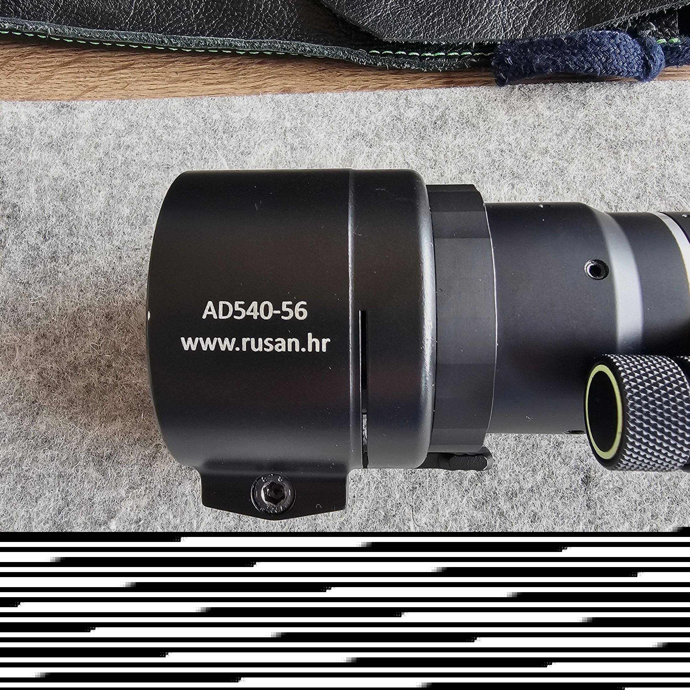 Jahnke DJ-8 NSV Kompakt1x56 mit Premium Photonis Onyx Bildröhre in der höchsten Leistungsklasse III. Weißes Bild der Premiumklasse. Erste Sortierung