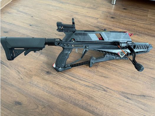 EK Archery ADDER arbalète à répétition – État impeccable – accessoires d'origine complets