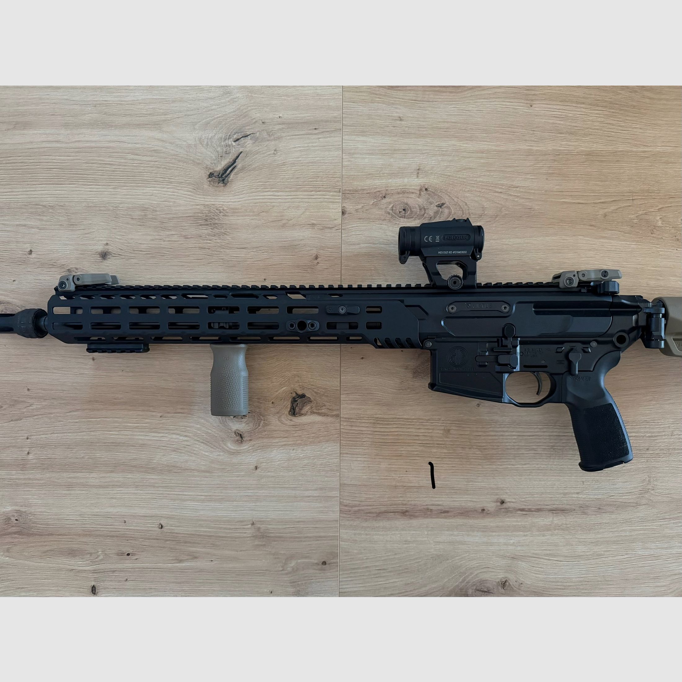 Sig Sauer MCX Virtus con accessori
