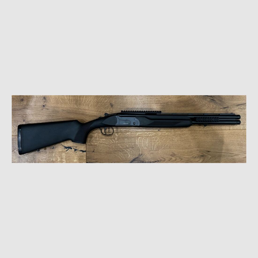 AKKAR	 Churchill 206E DEFENSE