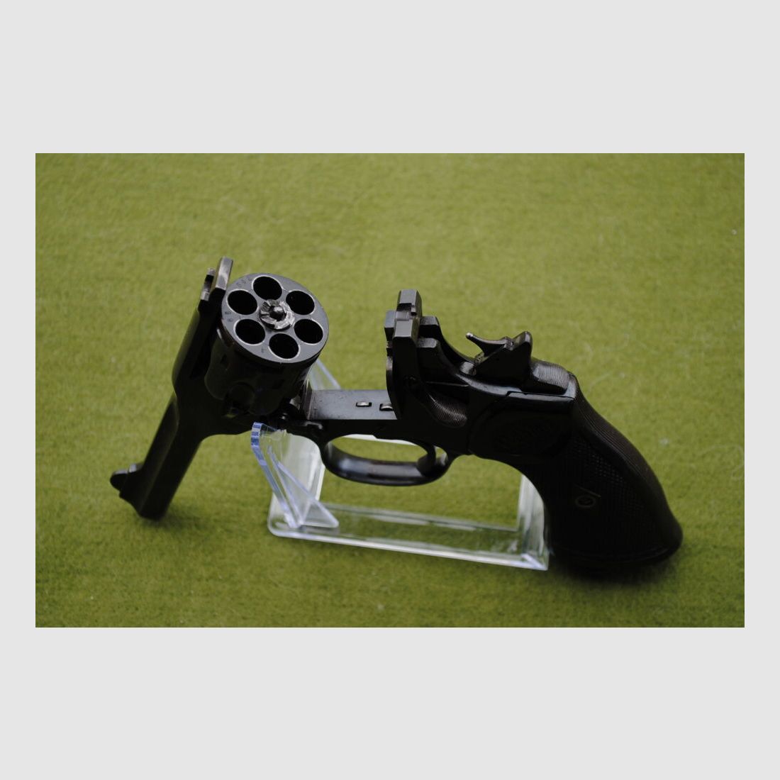 Webley MARK IV, various British stamps