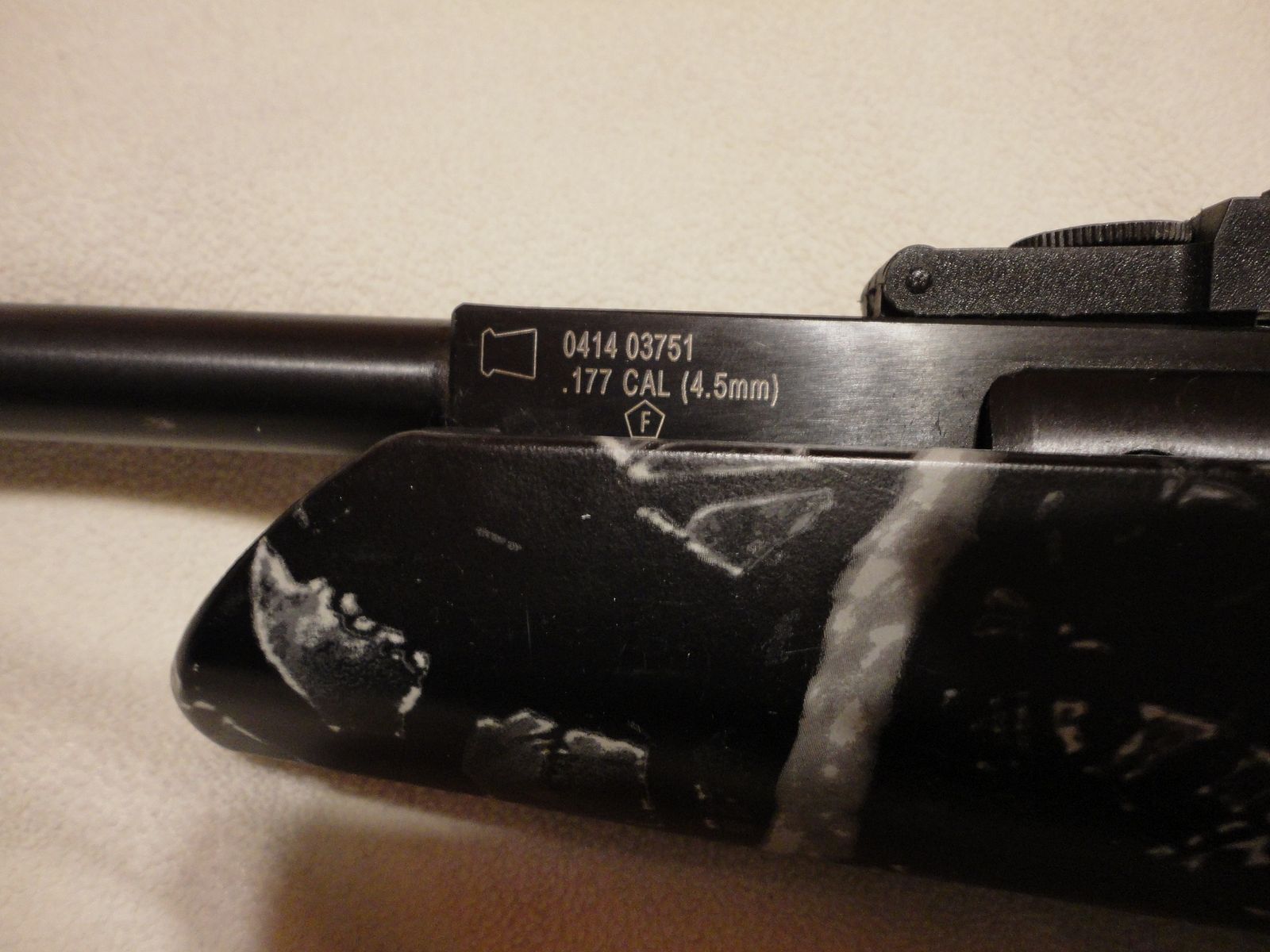 Mercury Powietrze Chili Kamuflaż Kal.177/4,5mm F-Znak + Akcesoria