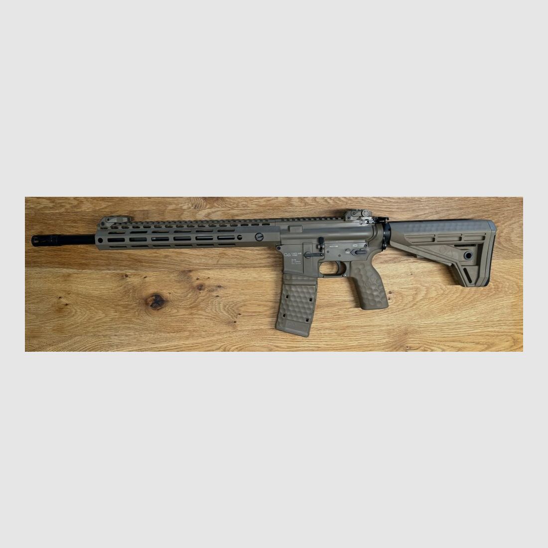 Oberland Arms	 OA-15 M5, Lauf 16,75",BL M-LOK Handguard 13" slim, OA M4-Schaft
