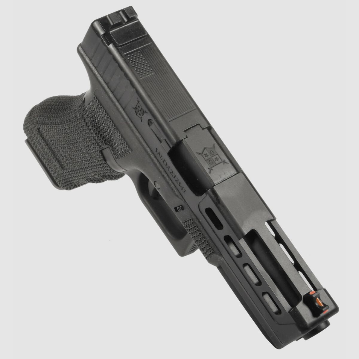 P06 GBB Airsoft Pistole in Schwarz | Delta Armory