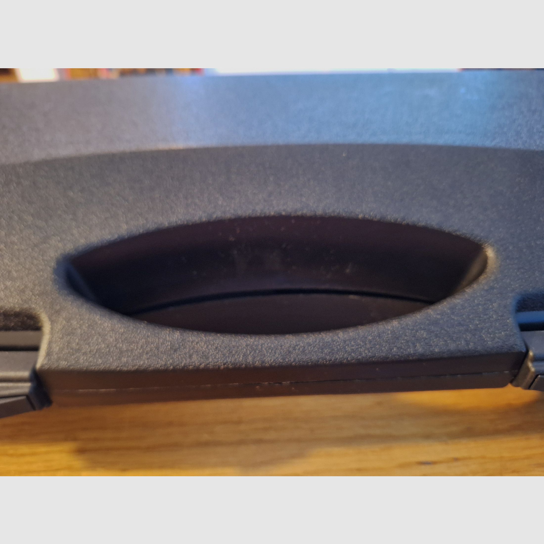 Co2 Cowboy Rifle Legends inkl. Koffer mit Schloss 4,5 mm BB und 4,5 mm Diabolo 34 Ladehülsen insgesamt!