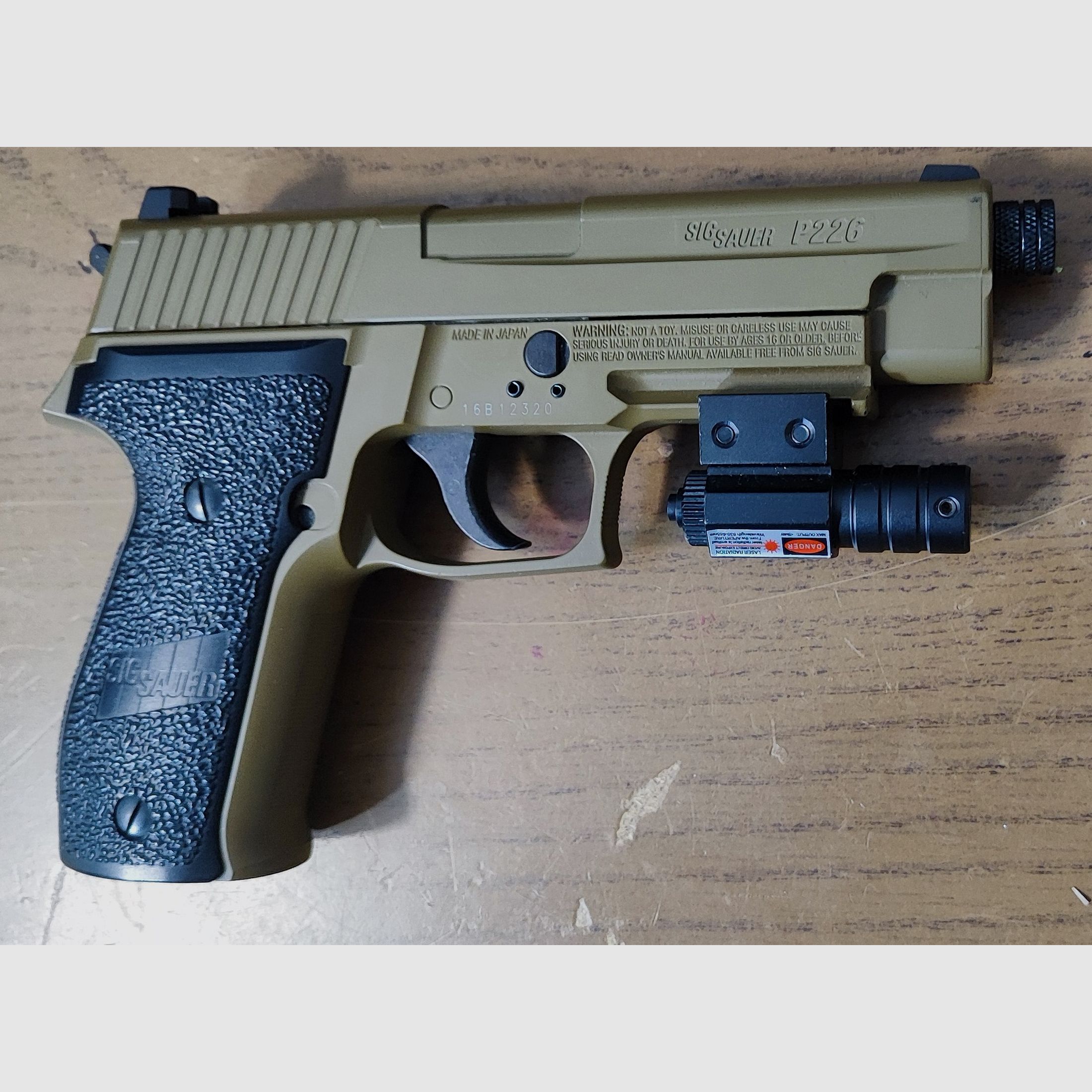 SIG Sauer CO2 Pistole Cal. 1.77 (4,5mm) Diabolo