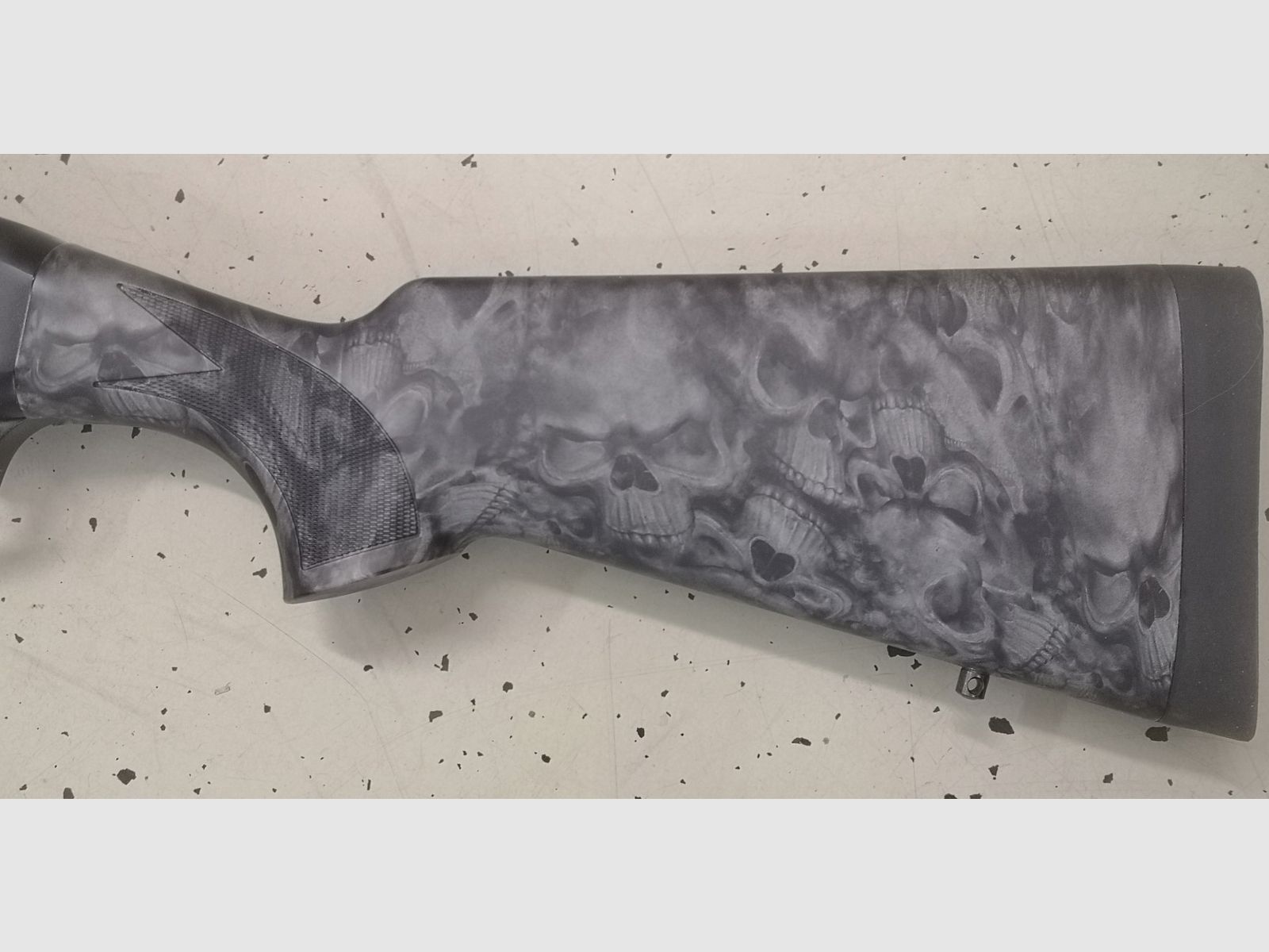 Pumpgun 12/76 Weatherby Crânes