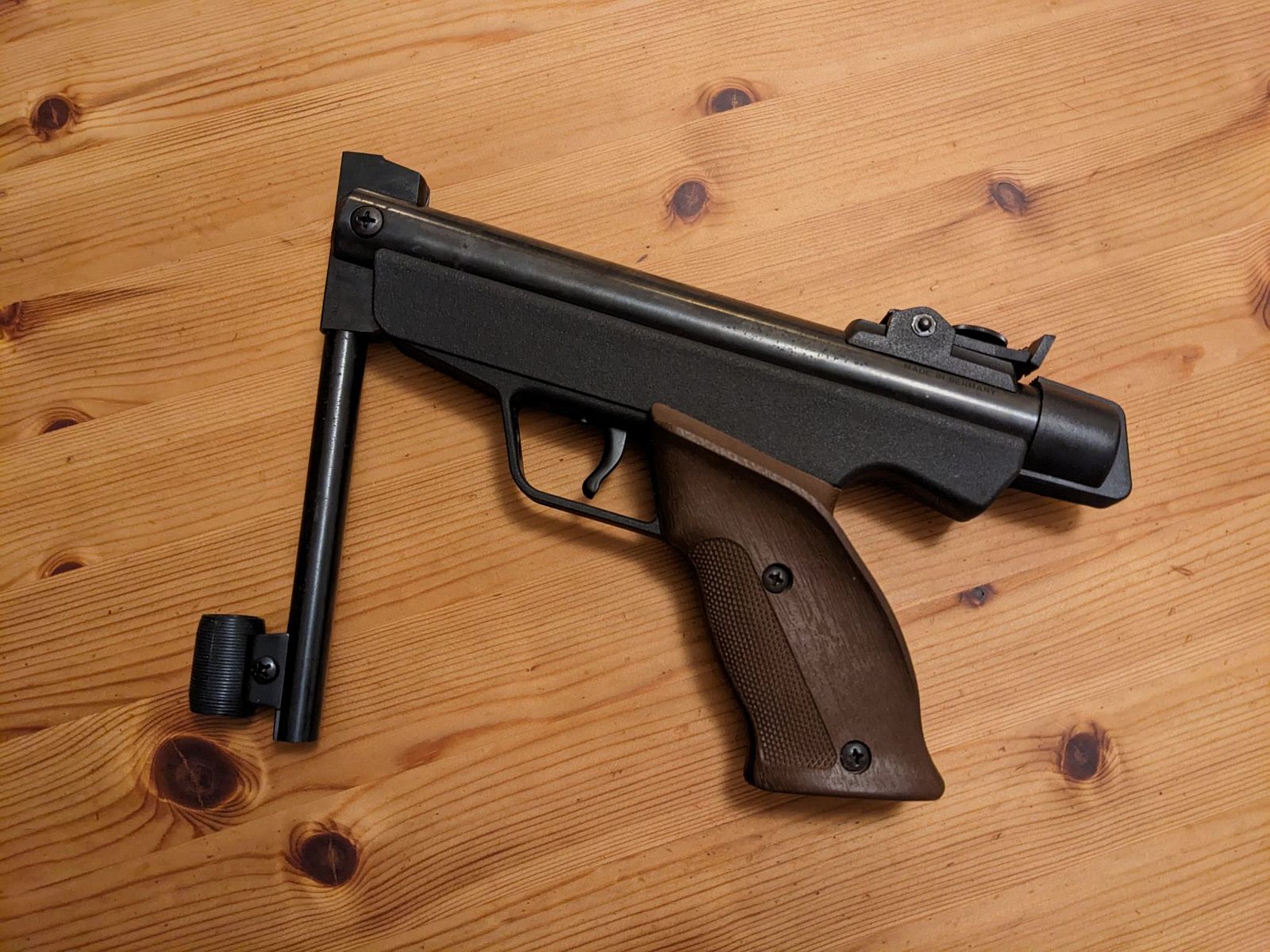 Diana luchtpistool model 5 G pistool kal. 4,5mm diabolo knikker