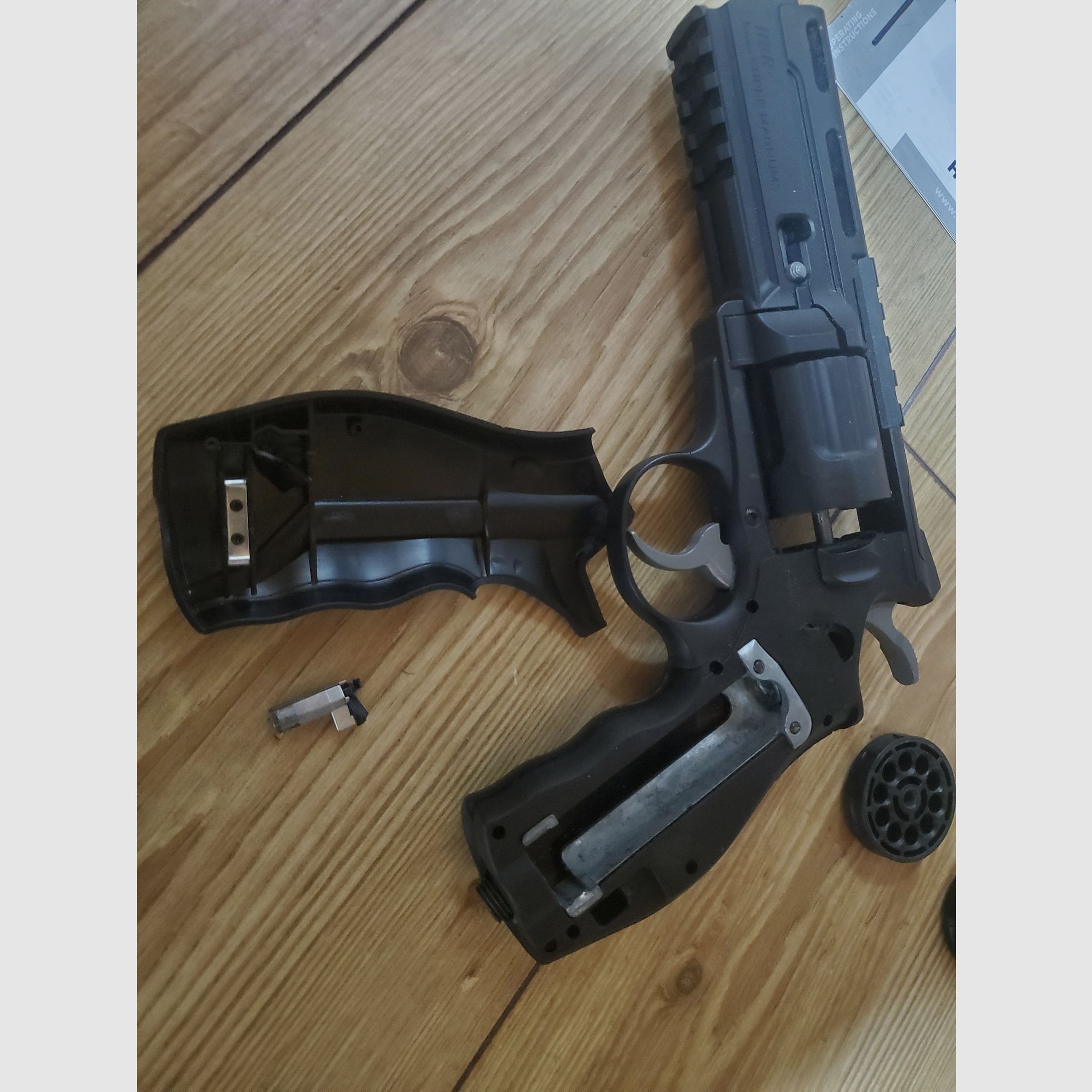 Elite Force H8R Gen2 an Bastler, Ersatzteile