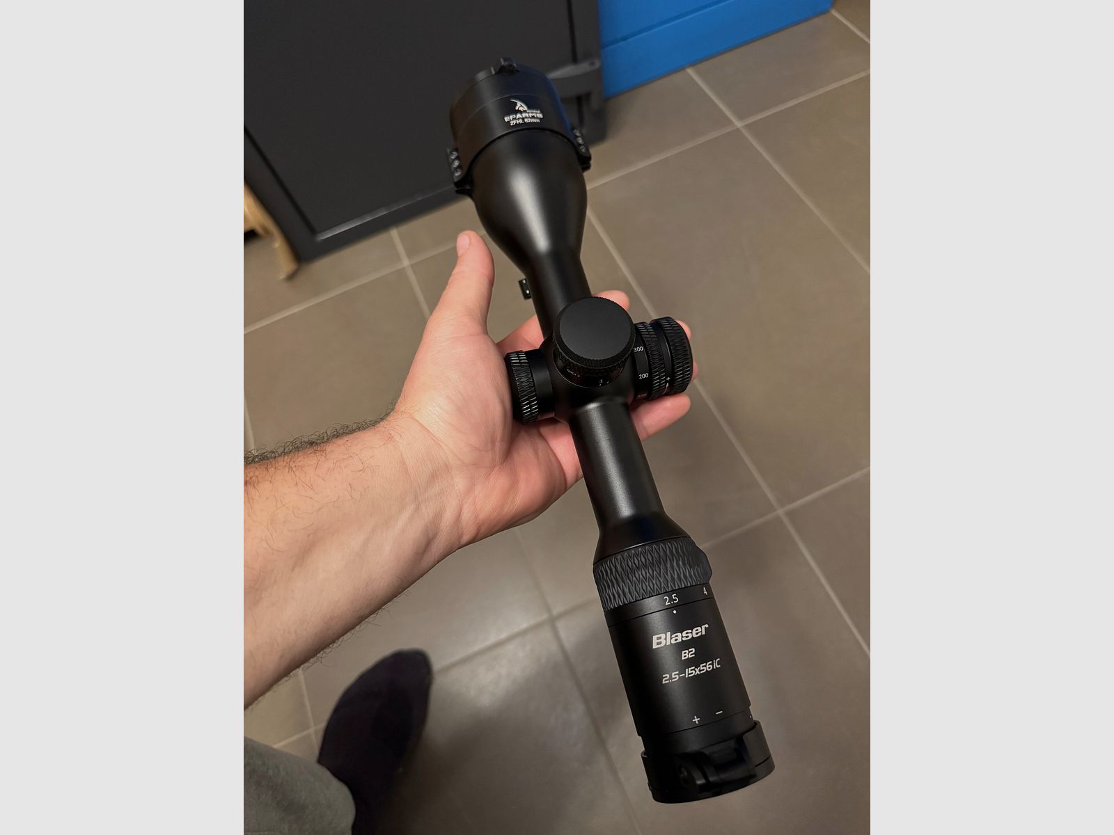 BLASER scope B2 2.5-15x56 iC S with rail