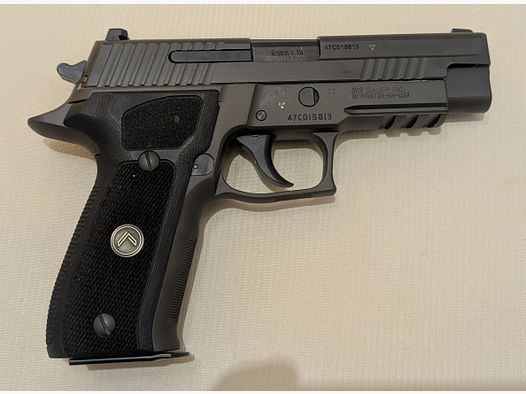Sig Sauer P226 Legion DA/SA 9mm Luger