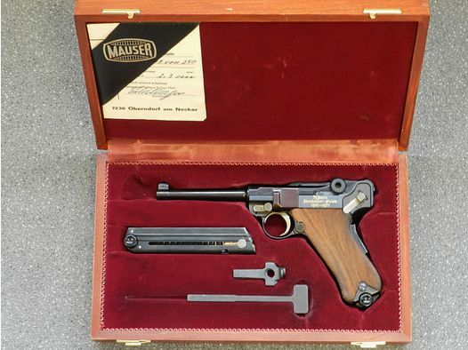 SONDERMODELL MAUSER	 08 75 JAHRE PARABELLUM-PISTOLE 1900-1975