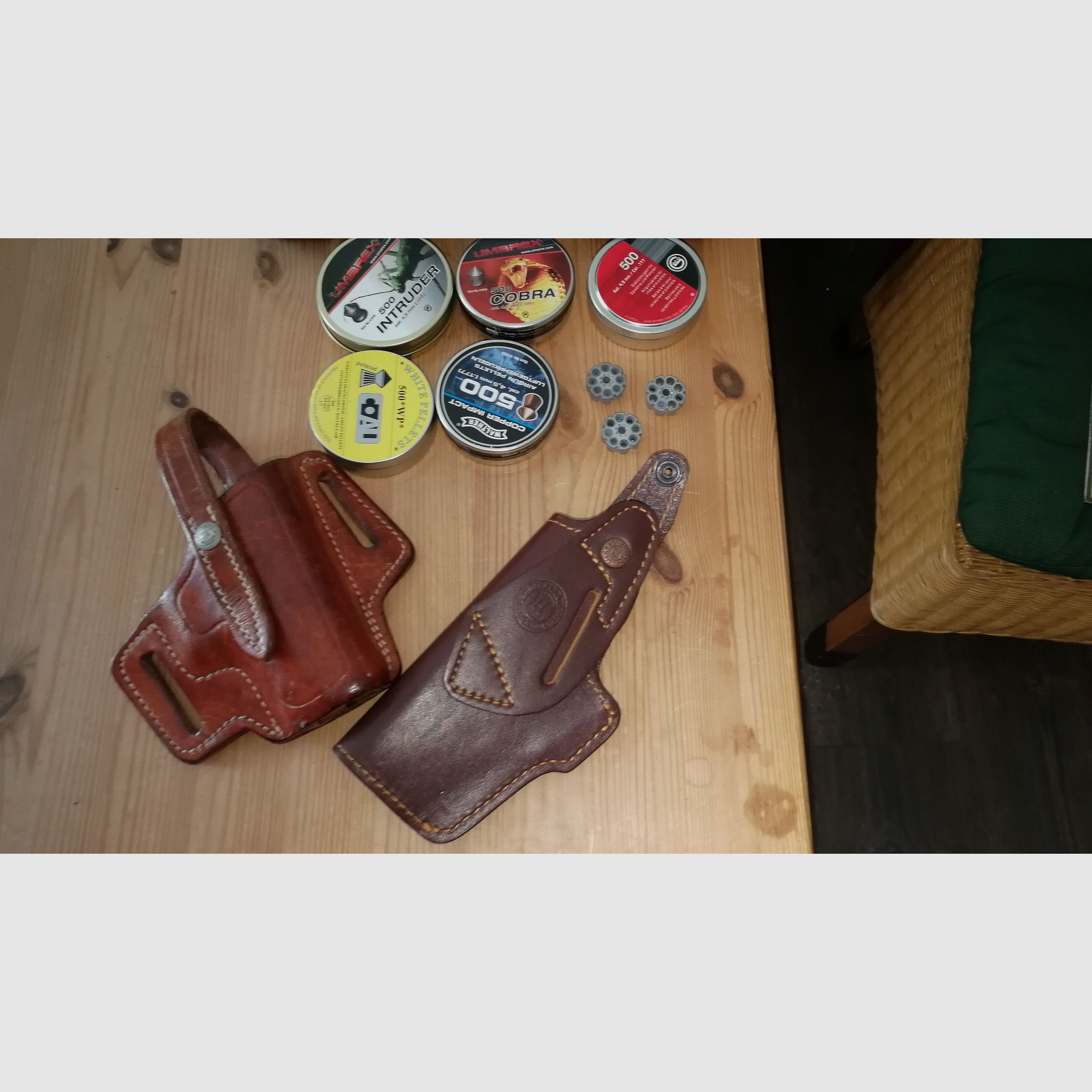 Walther CP 88 vernickelte Luftpistole mit viel Zubehör