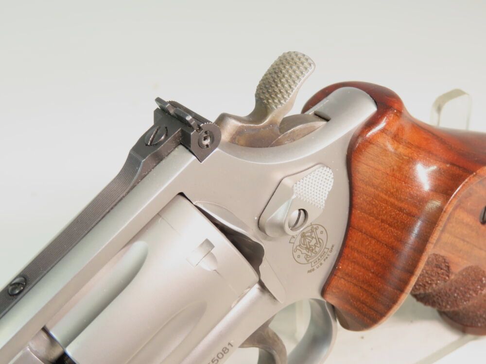 Schöner Smith & Wesson 617 - 3 Target Champion!