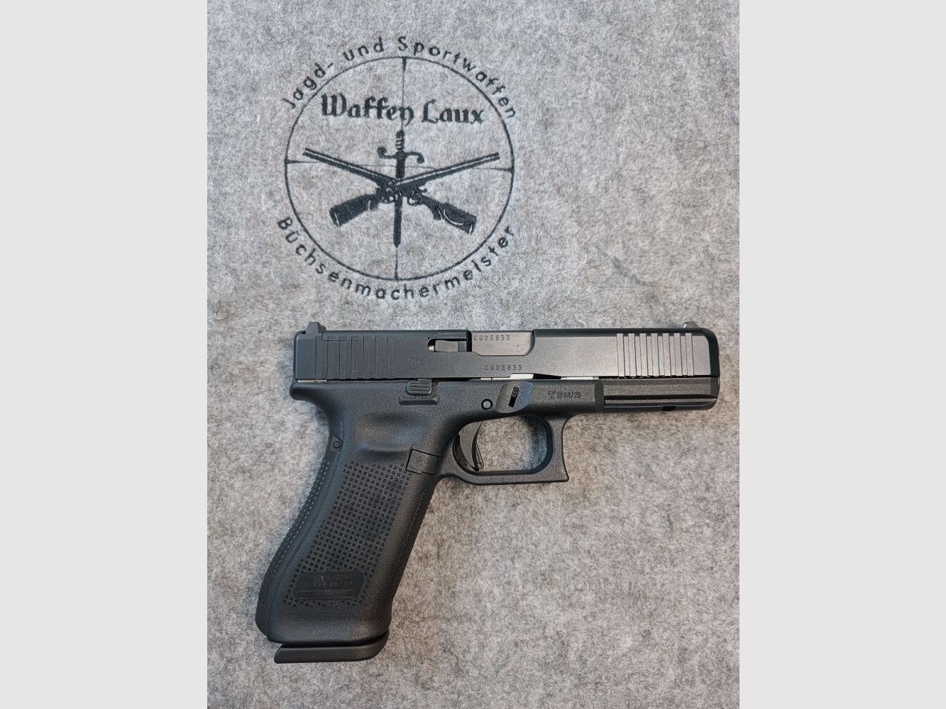 Glock Mod. 17 Gen.5 OR as good as new!