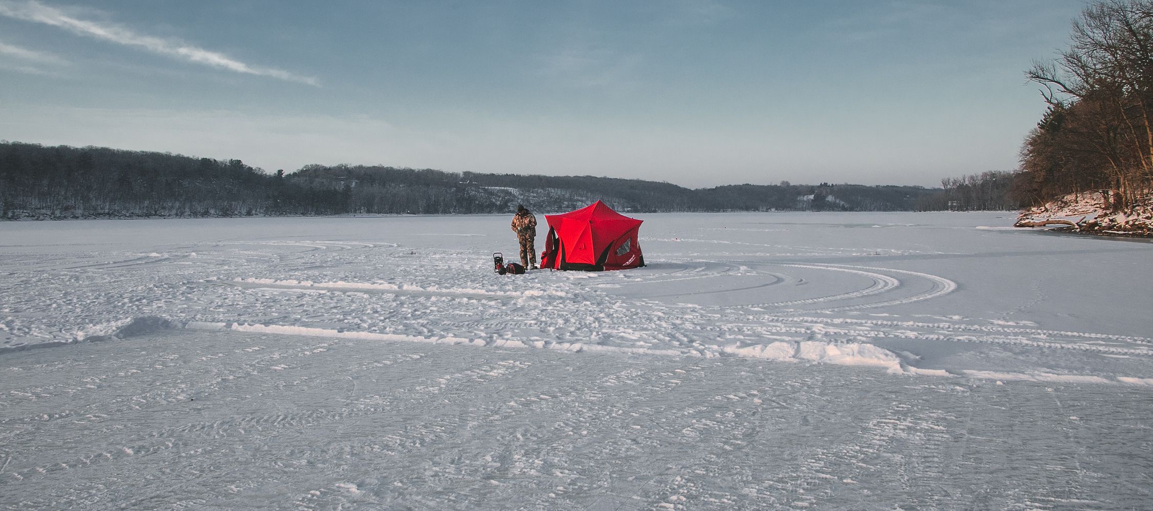 Fishing in Winter: Tips for Beginners in Ice Fishing