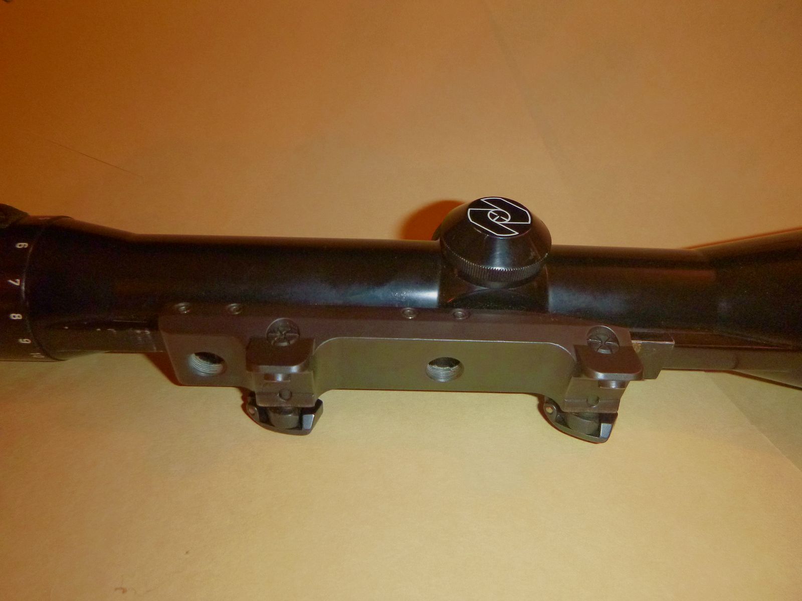 Zeiss Diavari Z 2,5-10x52 T* mit Blaser Sattelmontage