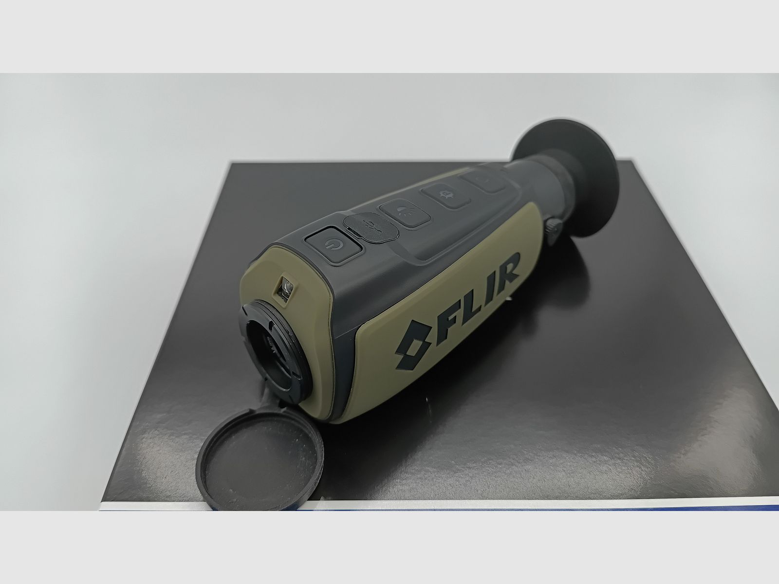 FLIR Scout II 240 - FLIR thermal imaging camera thermal sight device