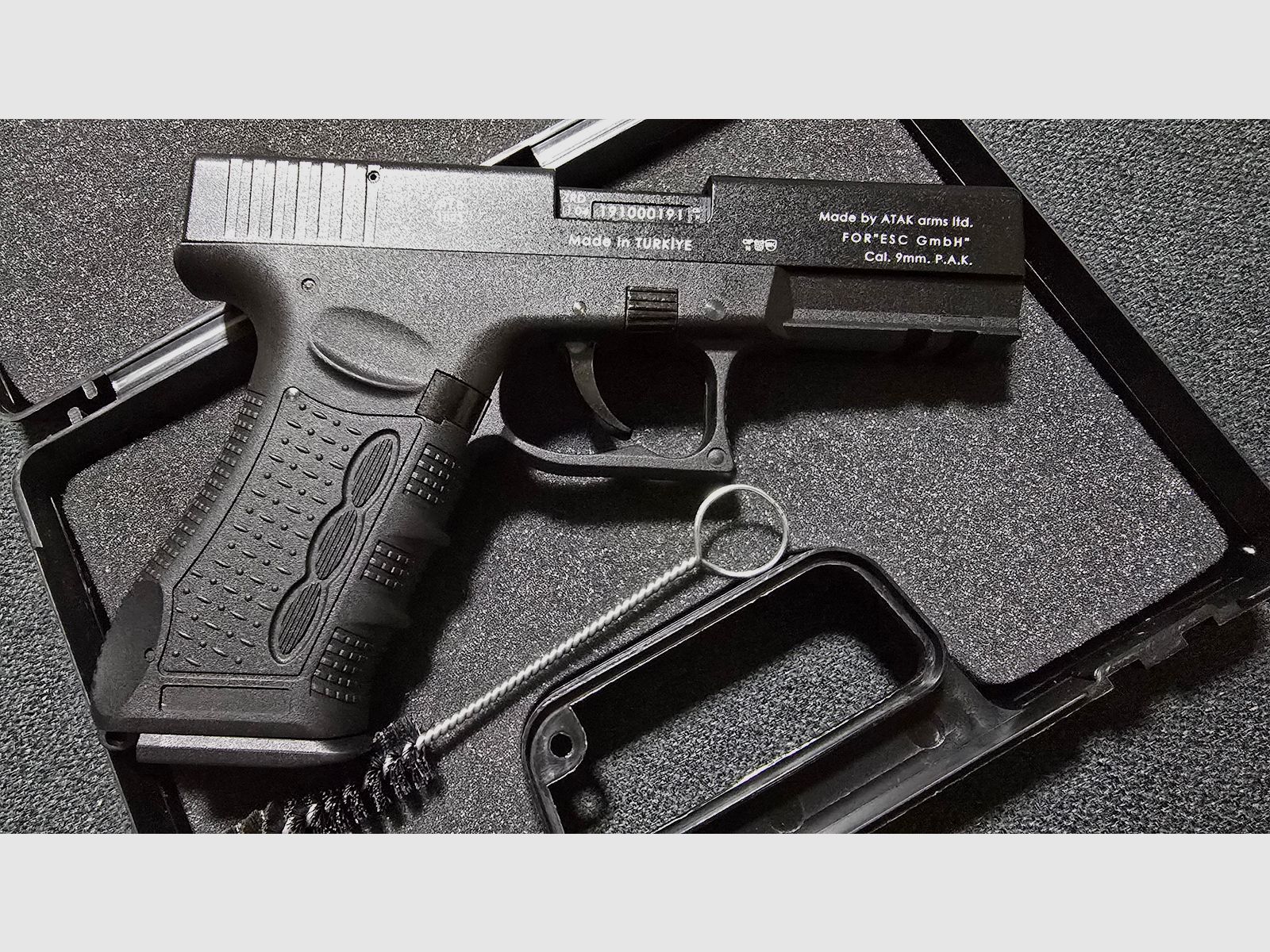 Zoraki 917 blank firing 9mm PAK New Year's Eve