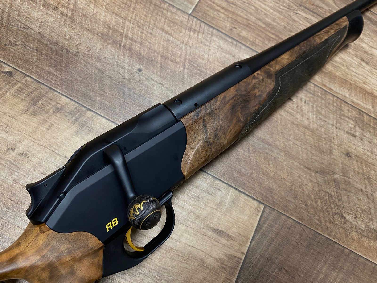 Blaser R8 Success HK 6 mat huilé version spéciale cuir de cerf .308win