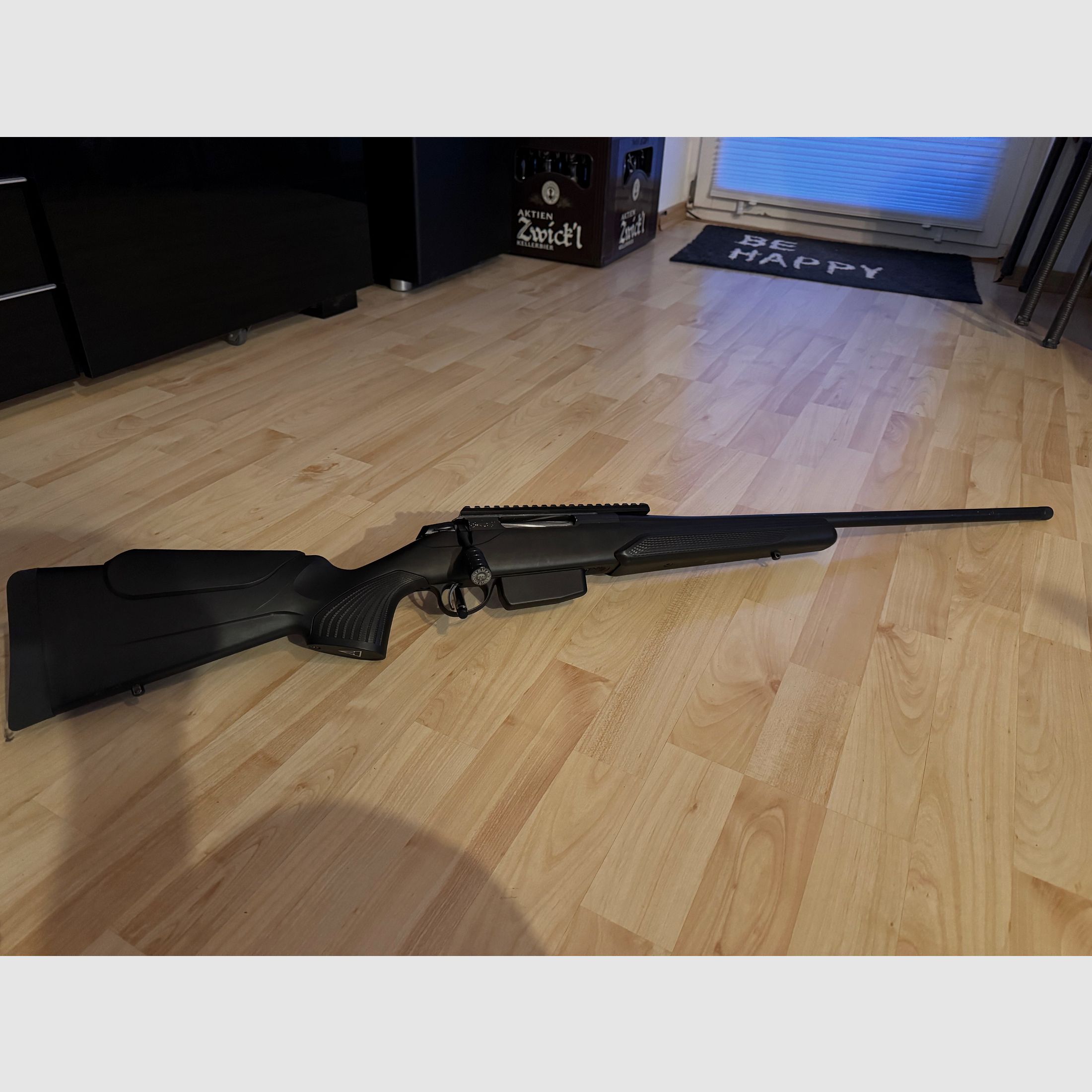 Tikka T3X Repetierer / .300 WIN. MAG. mit Schalldämpfer
