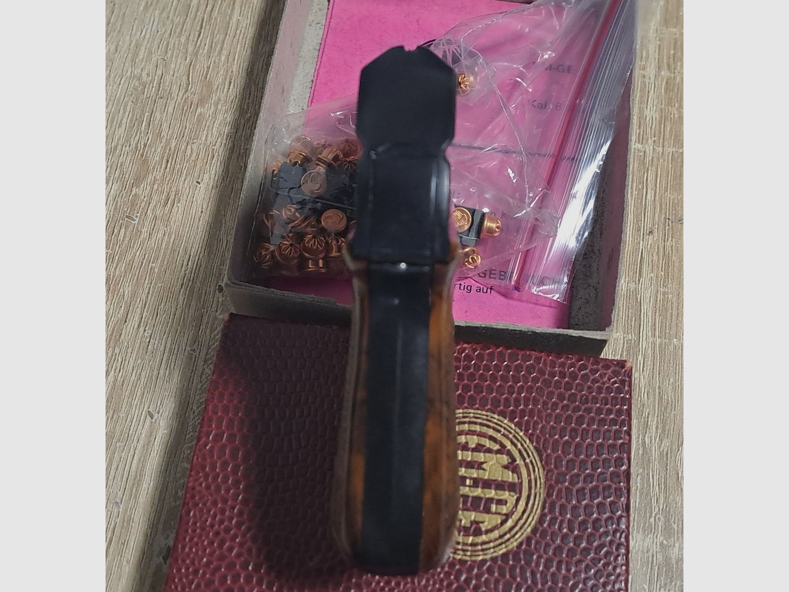 EM-GE Mod. 63 Kal. 6 mm Flobert/ PTB 6 mit Ersatzmagazin in OVP!