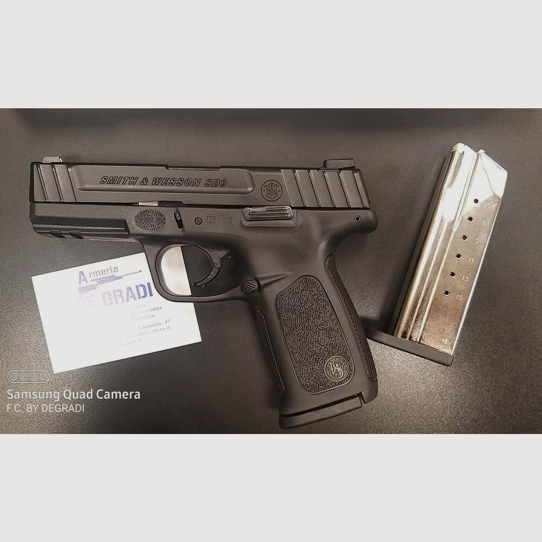 SMITH & WESSON MODEL SD9 CALIBRO 9X21, immagine 2 di 4