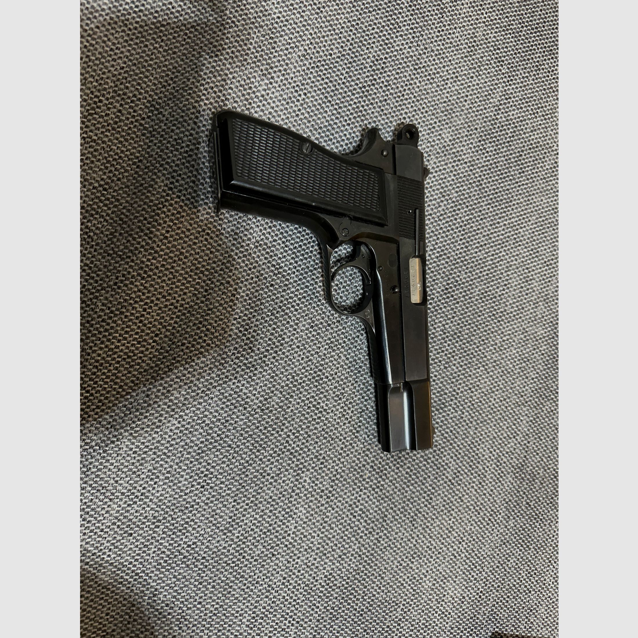 FN High Power HP 9mm Luger aus Sammlung