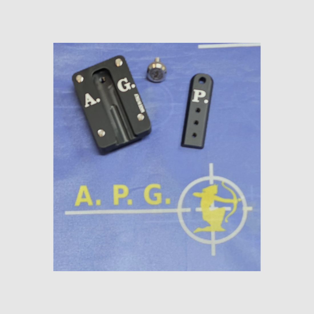 A.P.G. QUICK RELEASE FOR HOLSTER, image 2 of 4