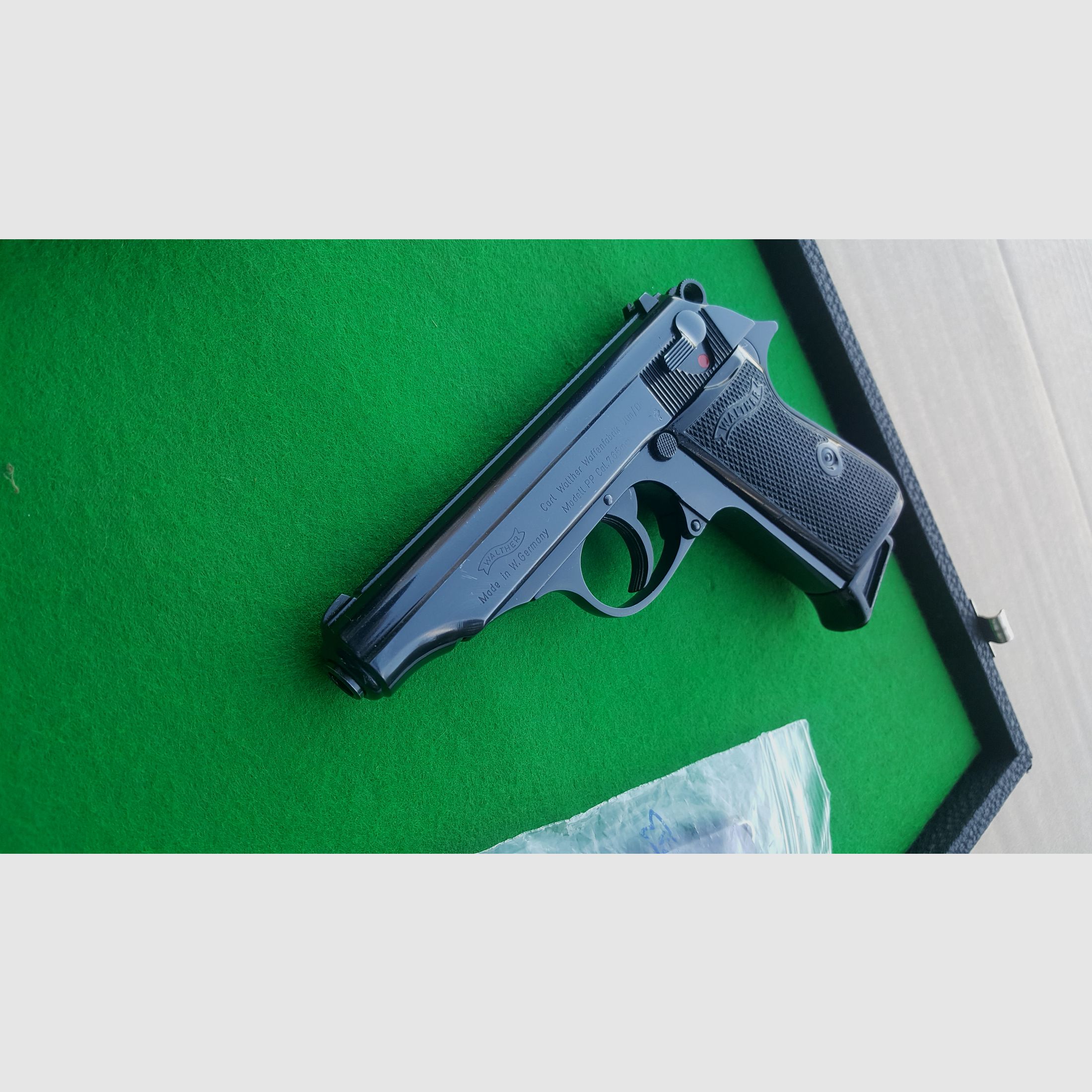 Walther PP Cal. 7,65 mm .32Auto Pistol 