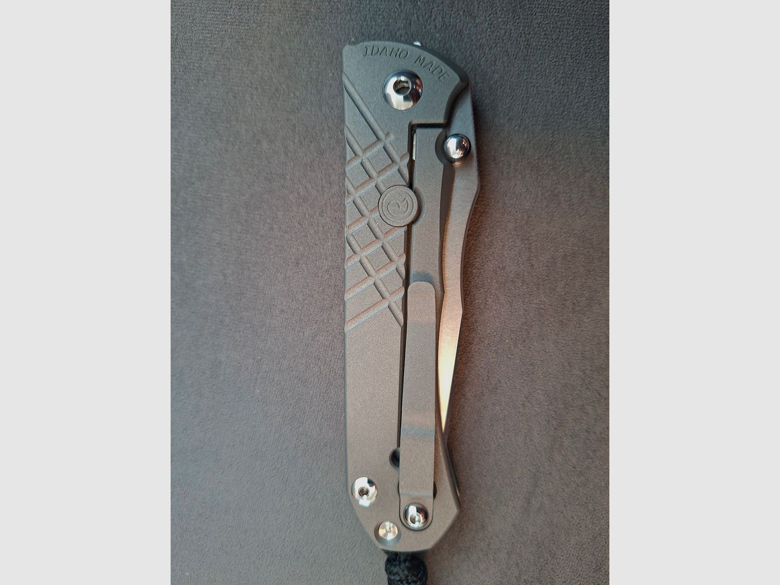 Chris Reeve Umnumzaan Magnacut