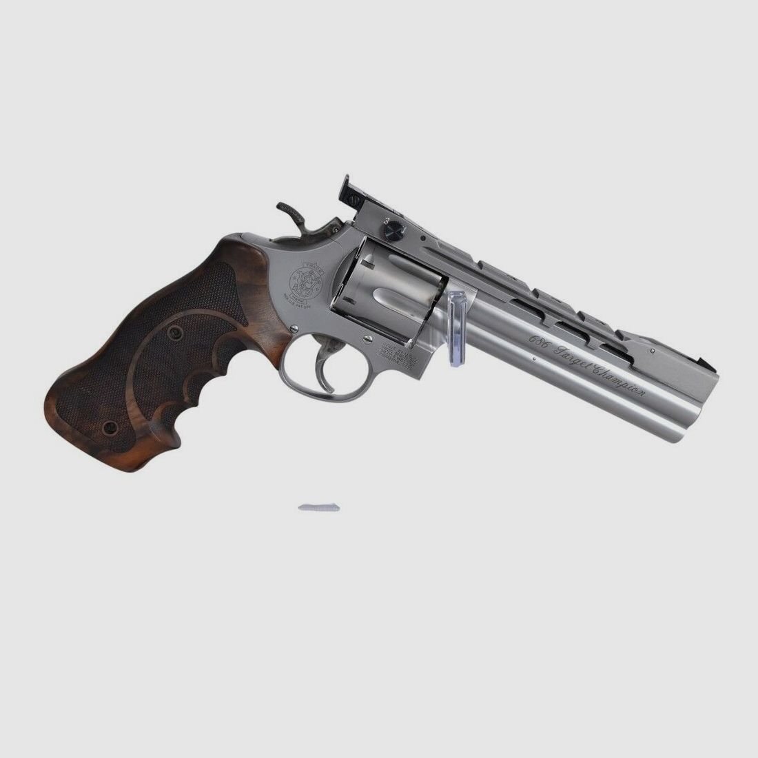 Smith & Wesson	 686-4