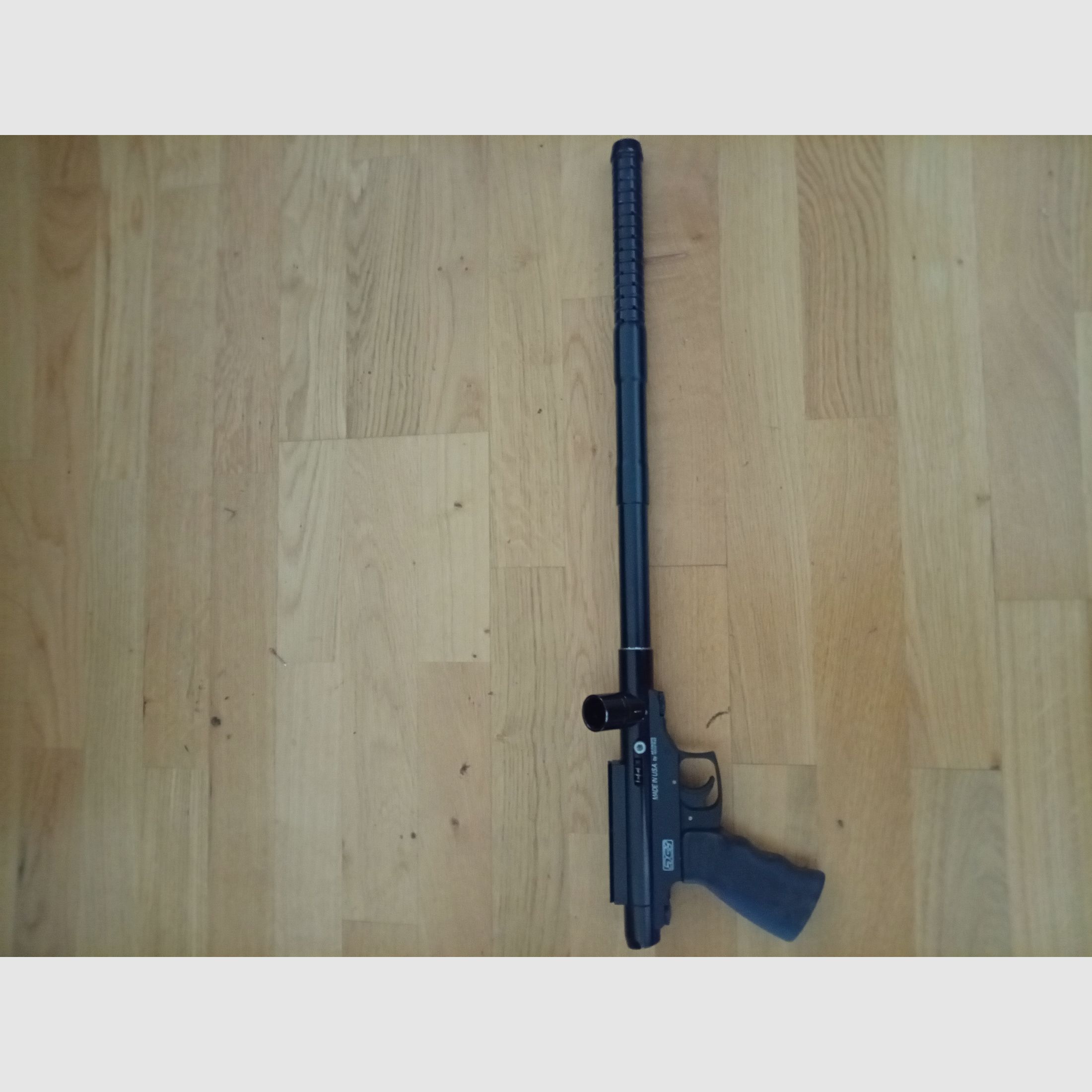 ACI Maverick paintball marker