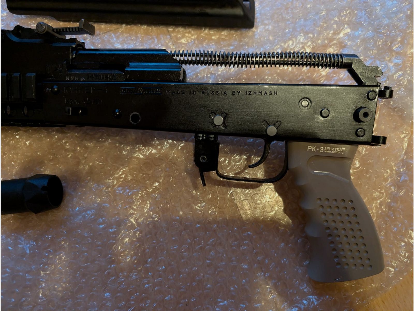 MWM Gillmann Yunker 4 CO22 AK74 fucile ad aria | Cal. 4,5 mm BB | Originale IZHMASH produzione | con impugnatura anteriore Picatinny & PK - 3 impugnature e compensatore decorativo