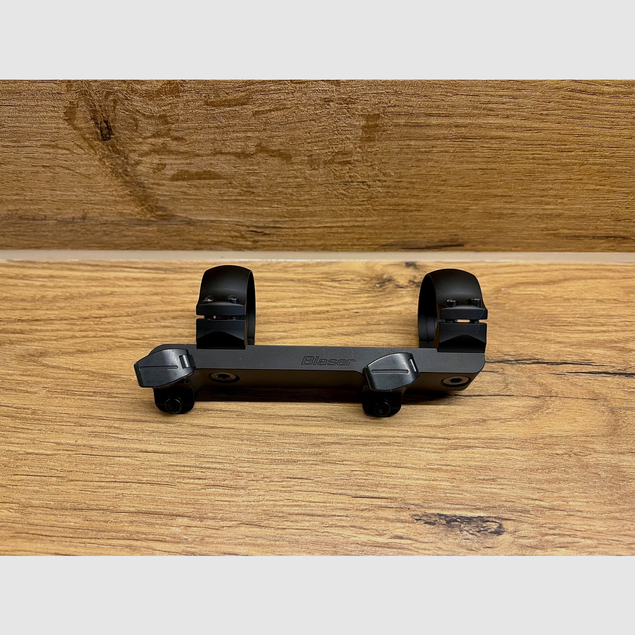 Montaje de silla original Blaser con montaje de anillo de 30 mm
