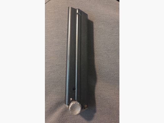 2x rivista Luger P08