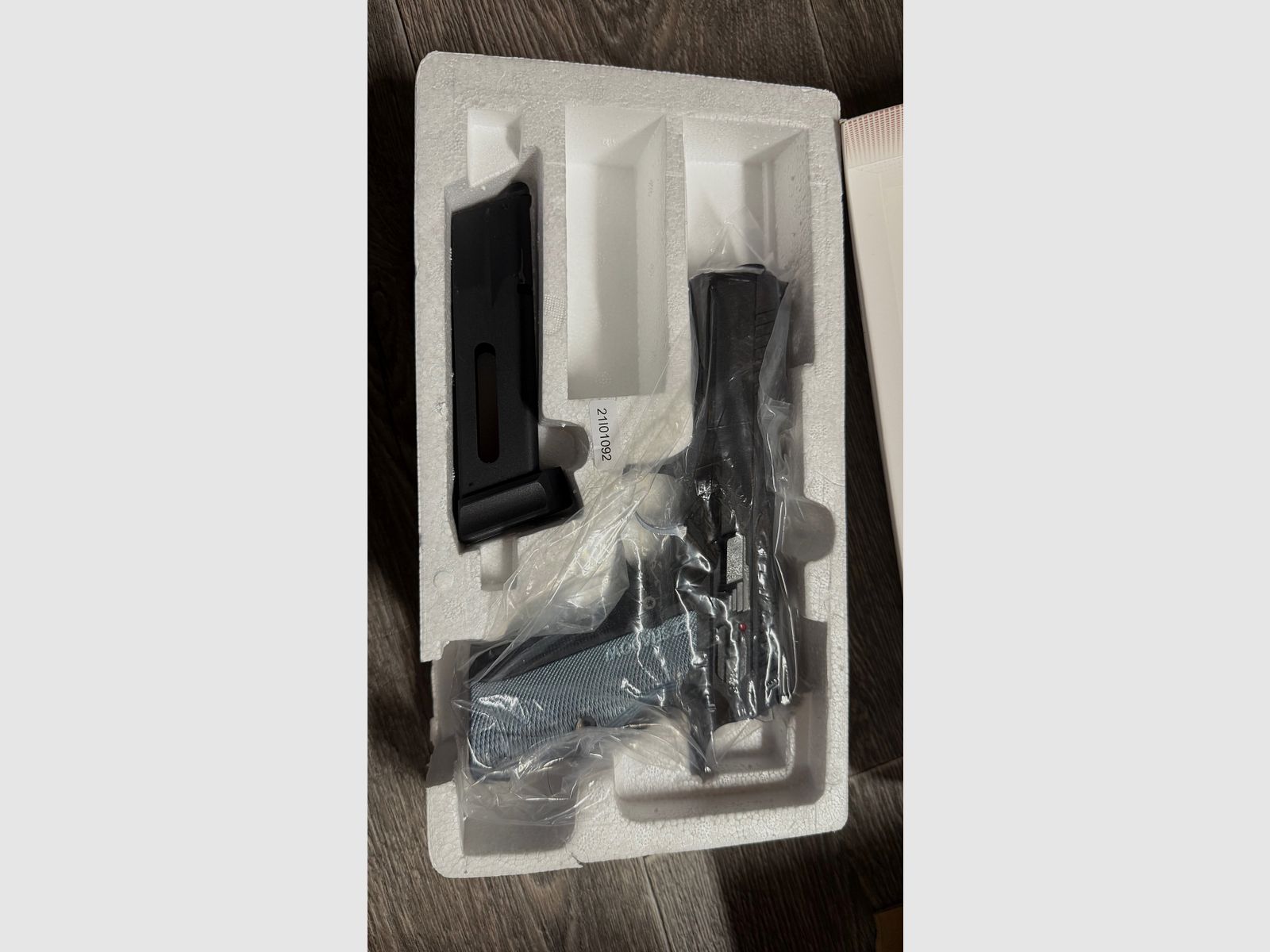 CZ Shadow 6mm BB Airsoft