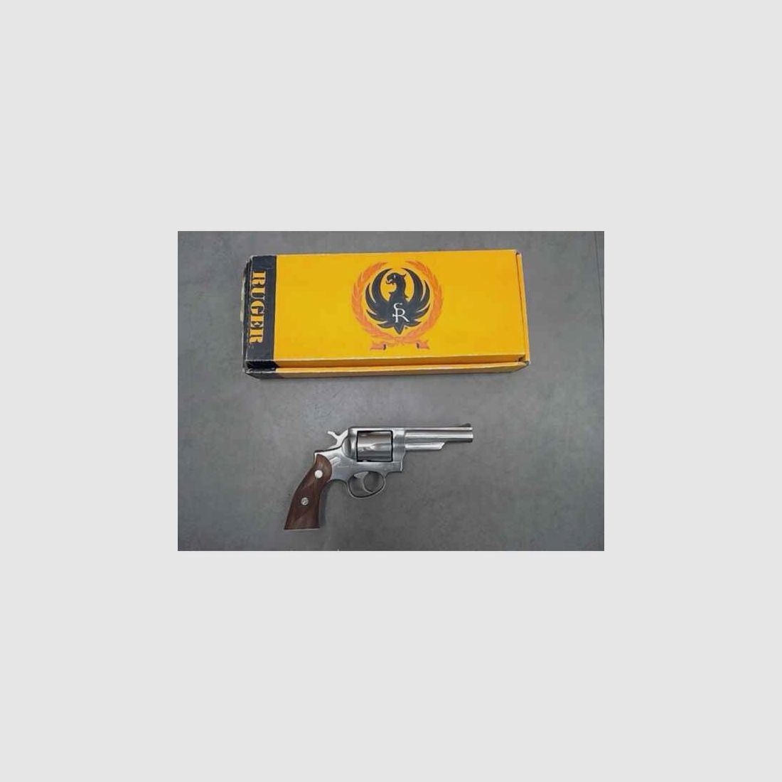 Revolver Ruger Police Service Six Kal.357Mag.