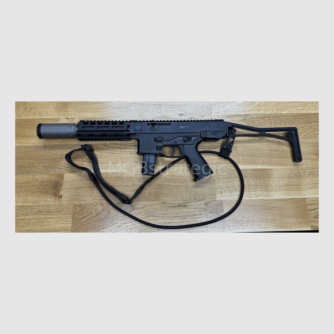 B&T AG halbautom. Büchse 9mmLuger GHM9 SD DE mit Integralschalldämpfer = Schallabsorberwaffe // bei uns mit H&K Riemen