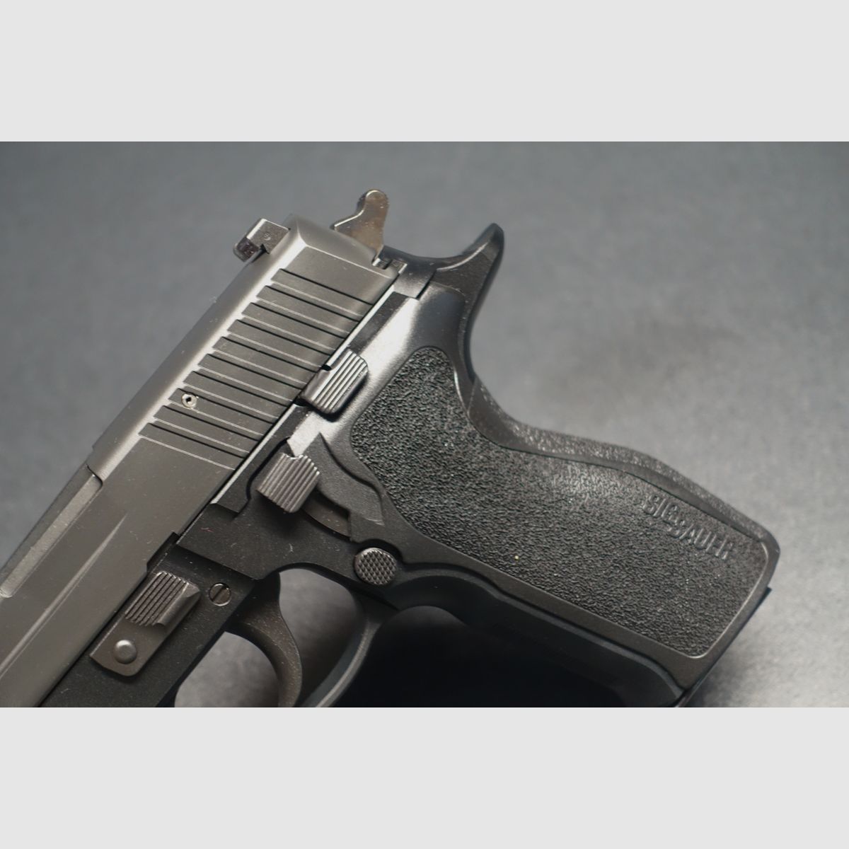Sig Sauer P226 Elite, image 5 sur 6
