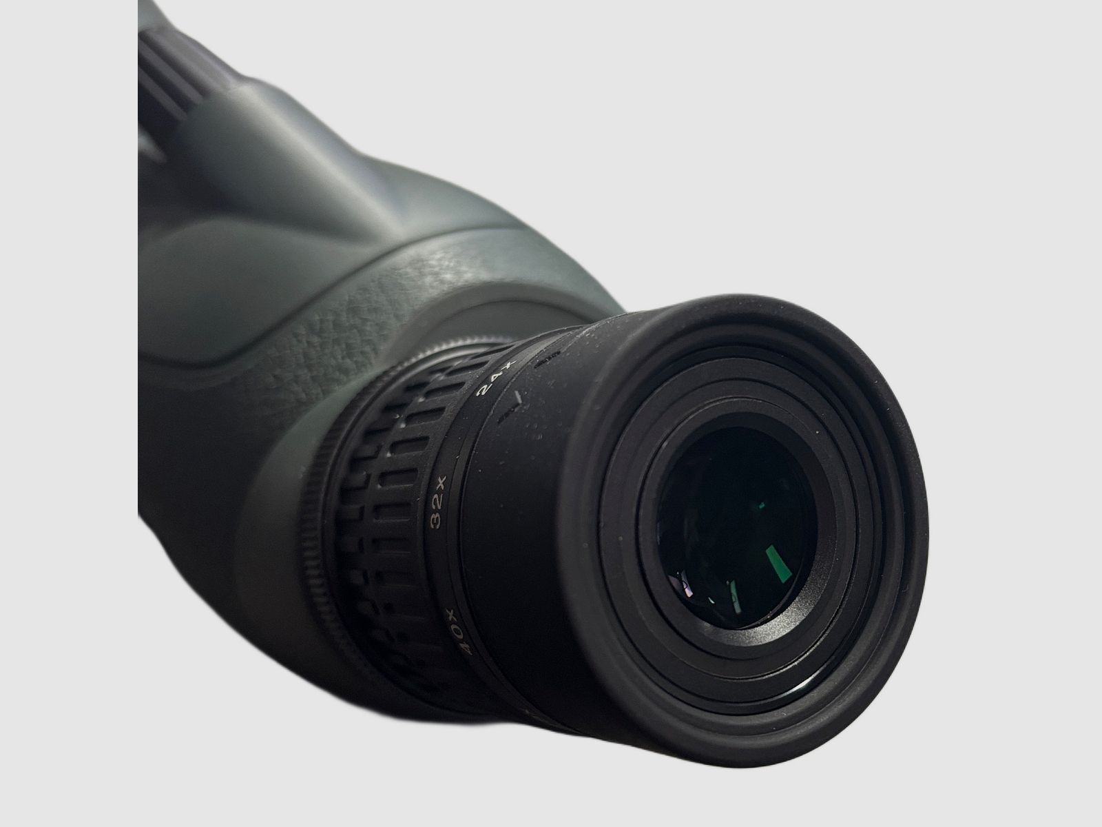 Expositor FOCUS Outlook 16-48x65 telescopio impermeable con bolsa 114924-1