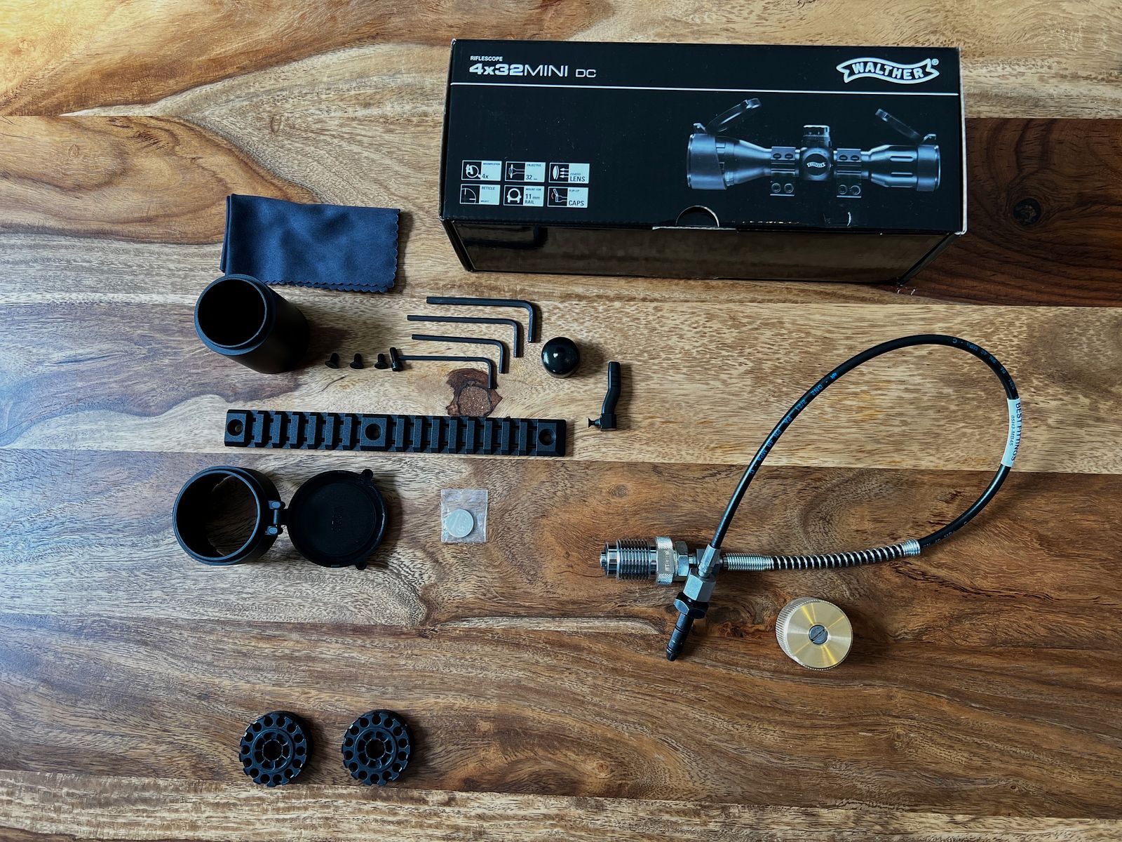 Weihrauch Sport Pressluftgewehr HW 100 TK Komplettpaket