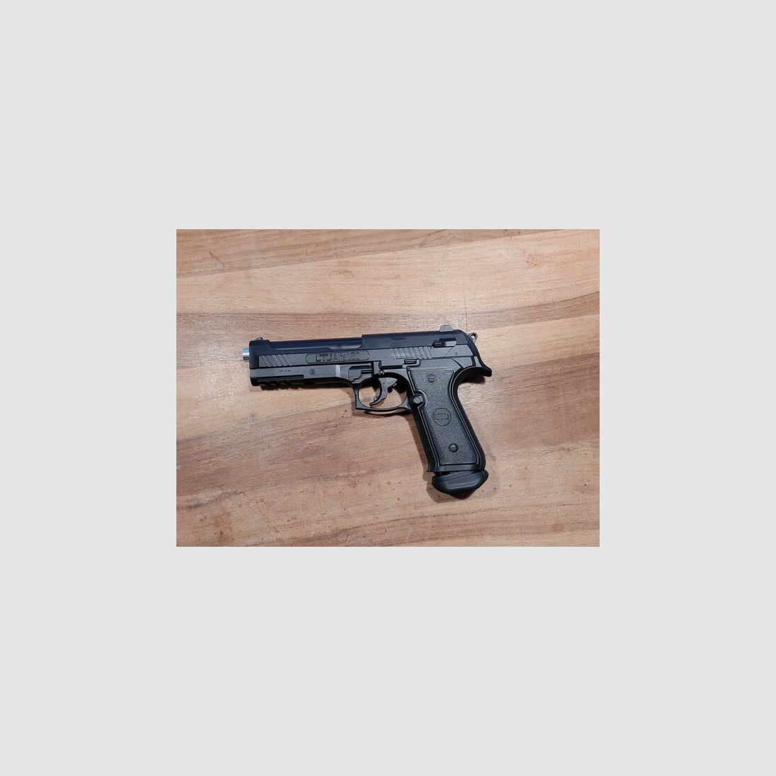 LTL Alfa 1.50 Co2-Pistole cal .50 - Defense Training + ein Packung Gummikugel + 1 Packung CO2