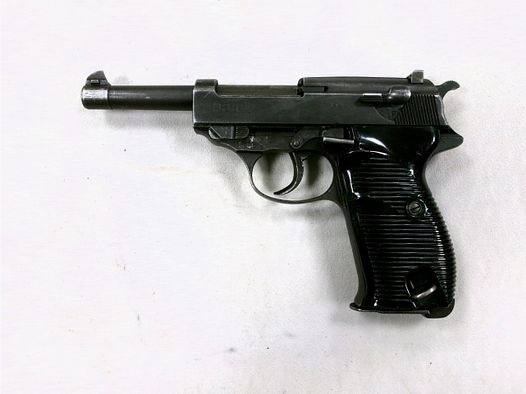 WALTHER P38 CAL. 7,65 P. CON FONDINA ORIGINAL (SEPARADA)