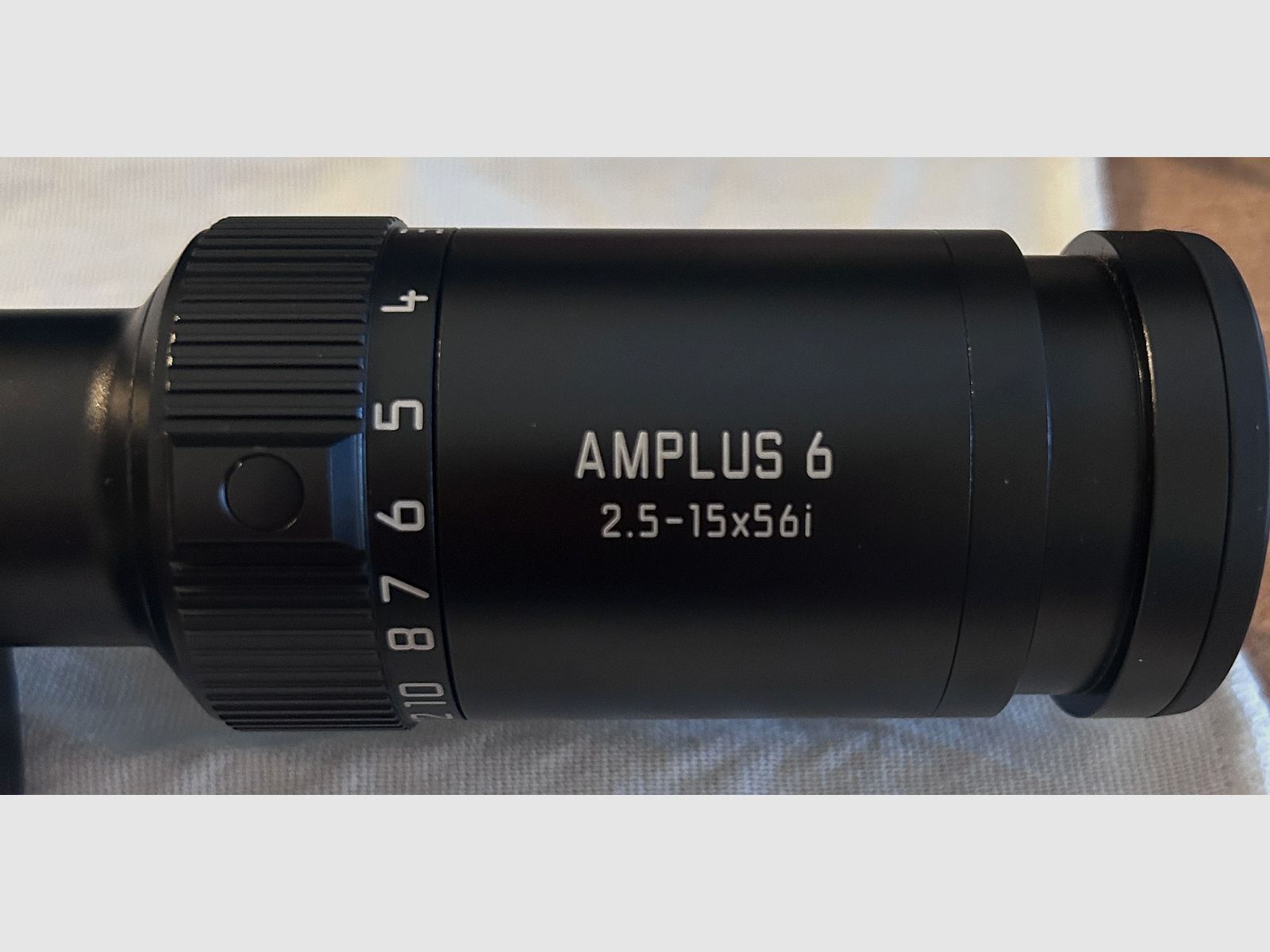 Leica Amplus 2.5-15x56