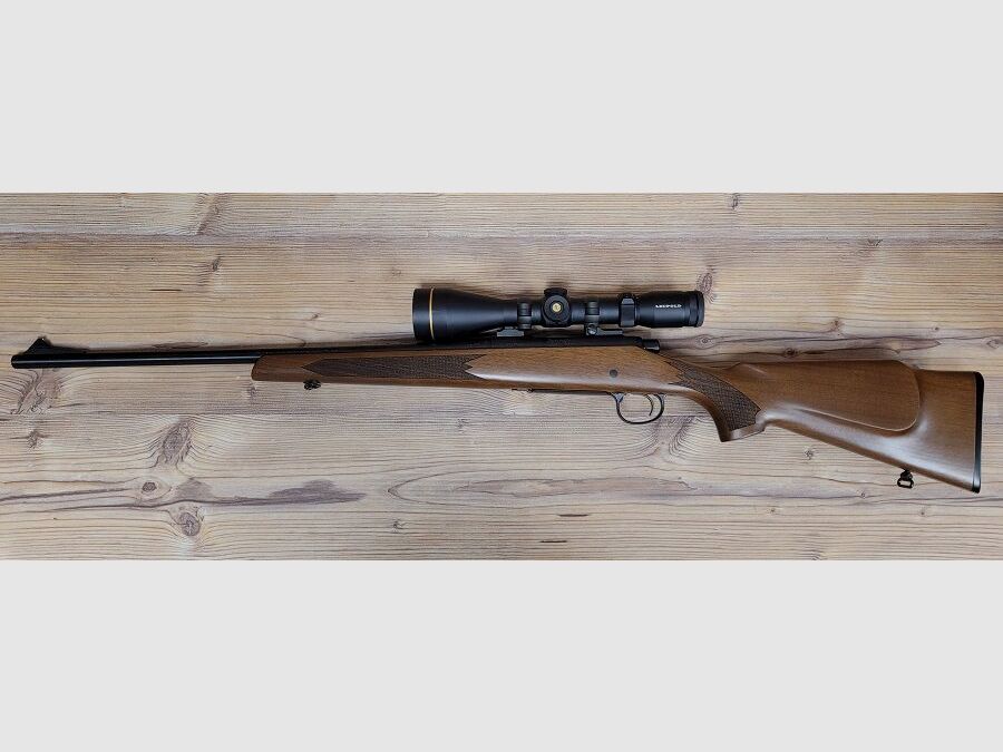 Remington 700 mit Holzschaft & Leupold 3-9x50 VX R