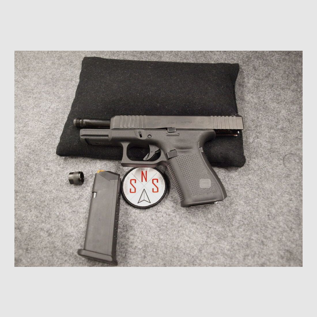 Glock Glock 19 Gen5 threaded barrel