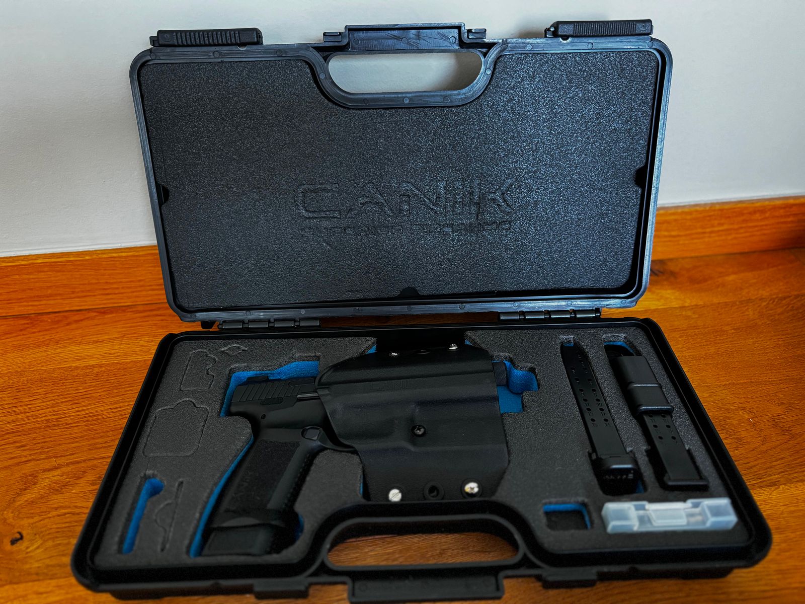 PISTOLE CANIK TP9 ELITE COMBAT EXECUTIVE